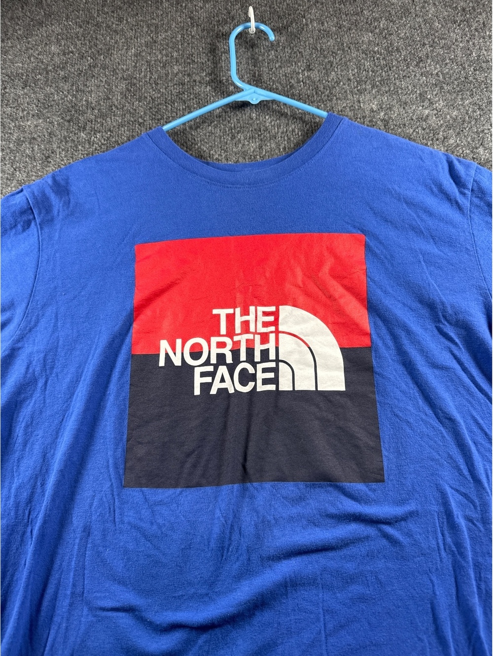 he North Face Mens XL Blue Red Black Box Logo Graphic T Shirt Outdoor Casual